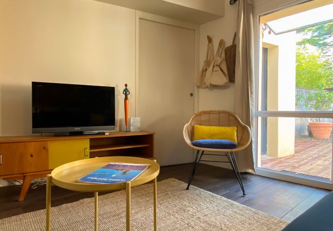 Ferienhaus in Saint-Paul-Trois-Châteaux - Haus zu vermieten, privater Garten, Drôme Provençale Ferienhaus in Saint-Paul-Trois-Châteaux - Haus zu vermieten, privater Garten, Drôme Provençale