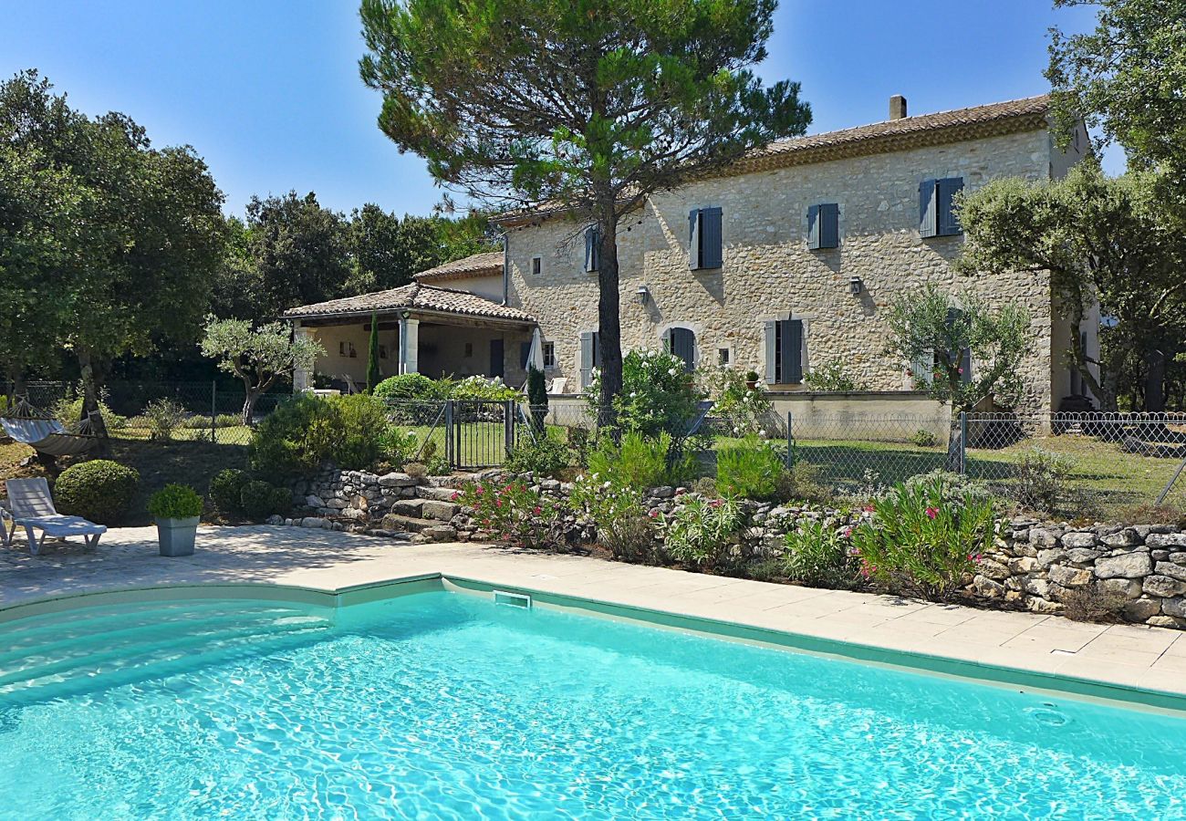 Ferienhaus in Saint-Restitut - Mas in der Drôme, Pool, Blick auf den Mont Ventoux