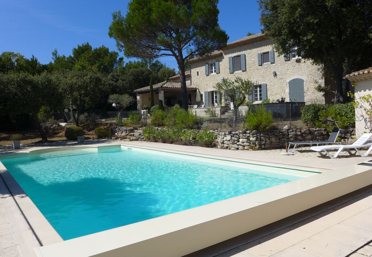 Ferienhaus in Saint-Restitut - Mas in der Drôme, Pool, Blick auf den Mont Ventoux