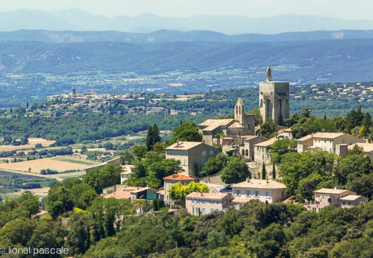 Villa in Clansayes - La Villa des Amoureux, Charme in der Drôme Provençale, mit gesichertem Pool