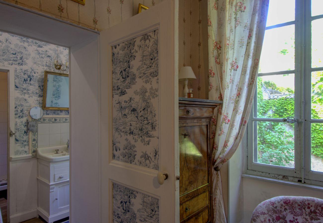 Ferienhaus in Rochegude - Dorfhaus, Authentizität, Charme mit privatem Pool