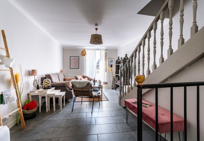 Ferienhaus in Grignan - Dorfhaus mit Terrasse zu Vermieten – Grignan, Drôme Provençale Ferienhaus in Grignan - Dorfhaus mit Terrasse zu Vermieten – Grignan, Drôme Provençale