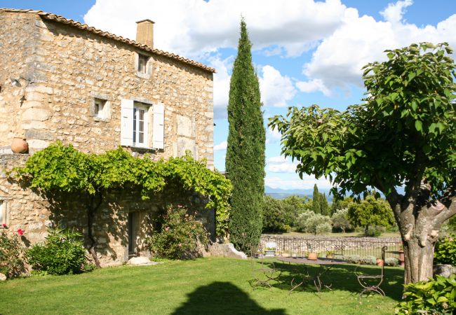 Ferienhaus in Saint-Restitut - Le Mas de Marie, in Drôme Provençale, eine 100% natürliche Klammer Ferienhaus in Saint-Restitut - Le Mas de Marie, in Drôme Provençale, eine 100% natürliche Klammer