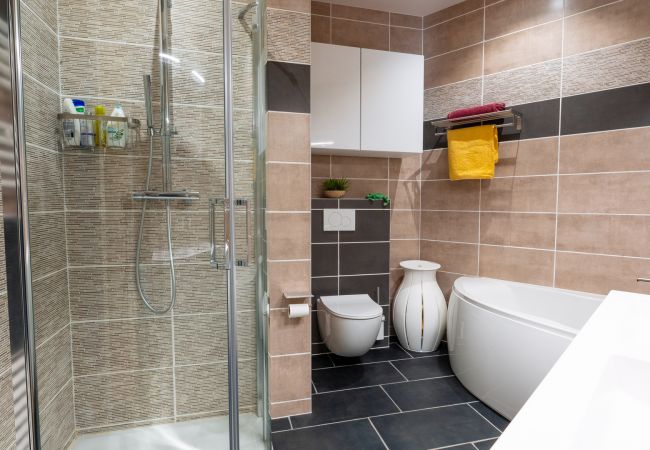 Ferienhaus in Colonzelle - Charmantes Haus, beheiztes Schwimmbad, gesichert, in der Nähe von Grignan Ferienhaus in Colonzelle - Charmantes Haus, beheiztes Schwimmbad, gesichert, in der Nähe von Grignan