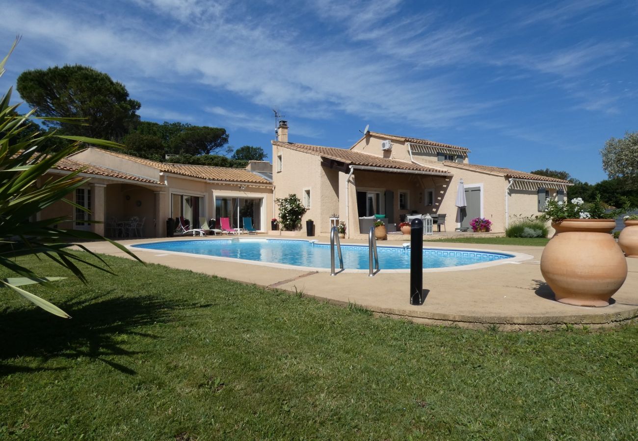 Villa in Rochegude - La Villa Colombier, Charme und Komfort, privater Pool, Rochegude