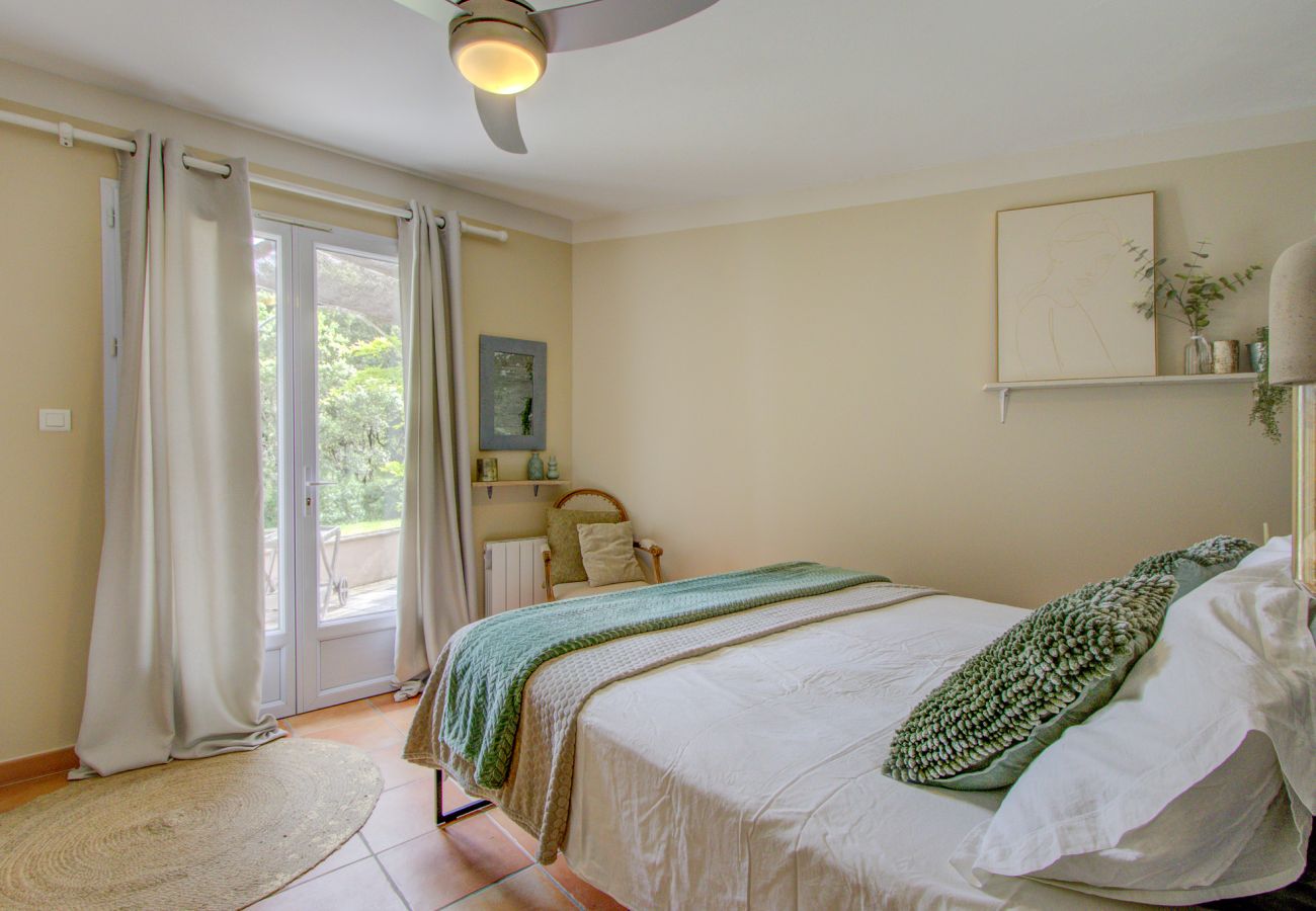 Ferienhaus in Clansayes - La Villa d'Alice