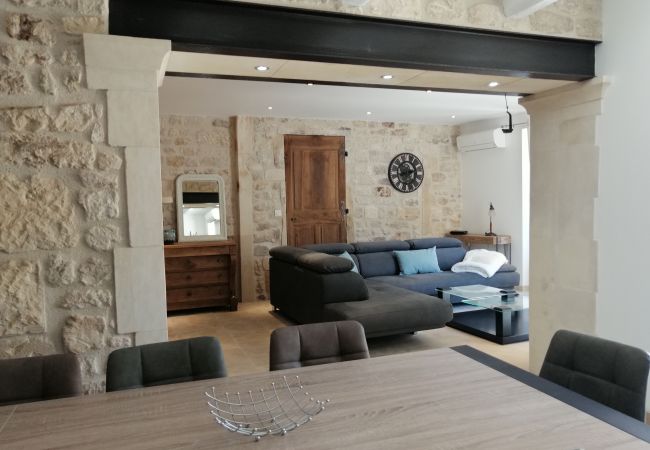 Ferienhaus in Saint-Restitut - Steinhaus im Dorf mit Becken, Saint-Restitut – Drôme Provençale Ferienhaus in Saint-Restitut - Steinhaus im Dorf mit Becken, Saint-Restitut – Drôme Provençale