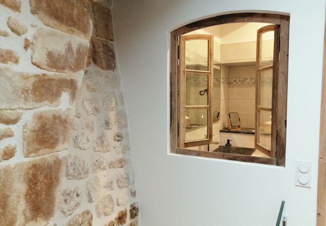 Ferienhaus in Saint-Restitut - Steinhaus im Dorf mit Becken, Saint-Restitut – Drôme Provençale Ferienhaus in Saint-Restitut - Steinhaus im Dorf mit Becken, Saint-Restitut – Drôme Provençale