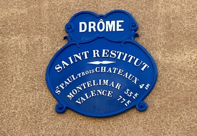 Ferienhaus in Saint-Restitut - Steinhaus im Dorf mit Becken, Saint-Restitut – Drôme Provençale Ferienhaus in Saint-Restitut - Steinhaus im Dorf mit Becken, Saint-Restitut – Drôme Provençale