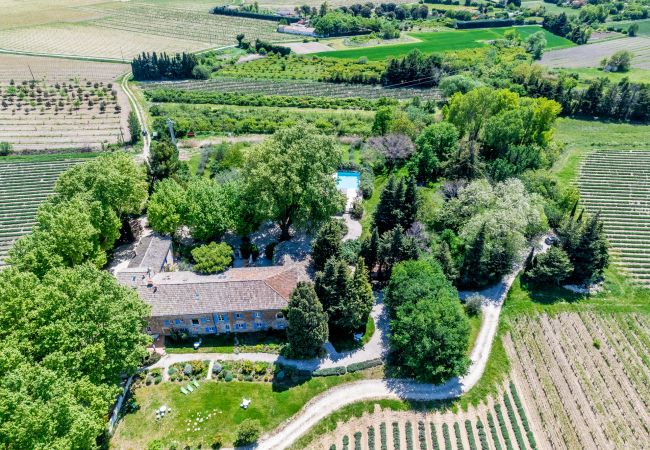 Landhaus in Valréas - La Chapelle, Ferienwohnung mit beheiztem Pool in der Provence