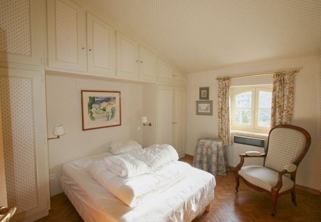 Ferienhaus in Chantemerle-lès-Grignan - Charakterhaus zu mieten in der Drôme Provençale, privates Schwimmbad Ferienhaus in Chantemerle-lès-Grignan - Charakterhaus zu mieten in der Drôme Provençale, privates Schwimmbad