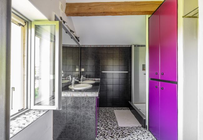 Ferienhaus in Grillon - Charaktervolles Haus mit Pool im Herzen der Provence – Grillon Ferienhaus in Grillon - Charaktervolles Haus mit Pool im Herzen der Provence – Grillon