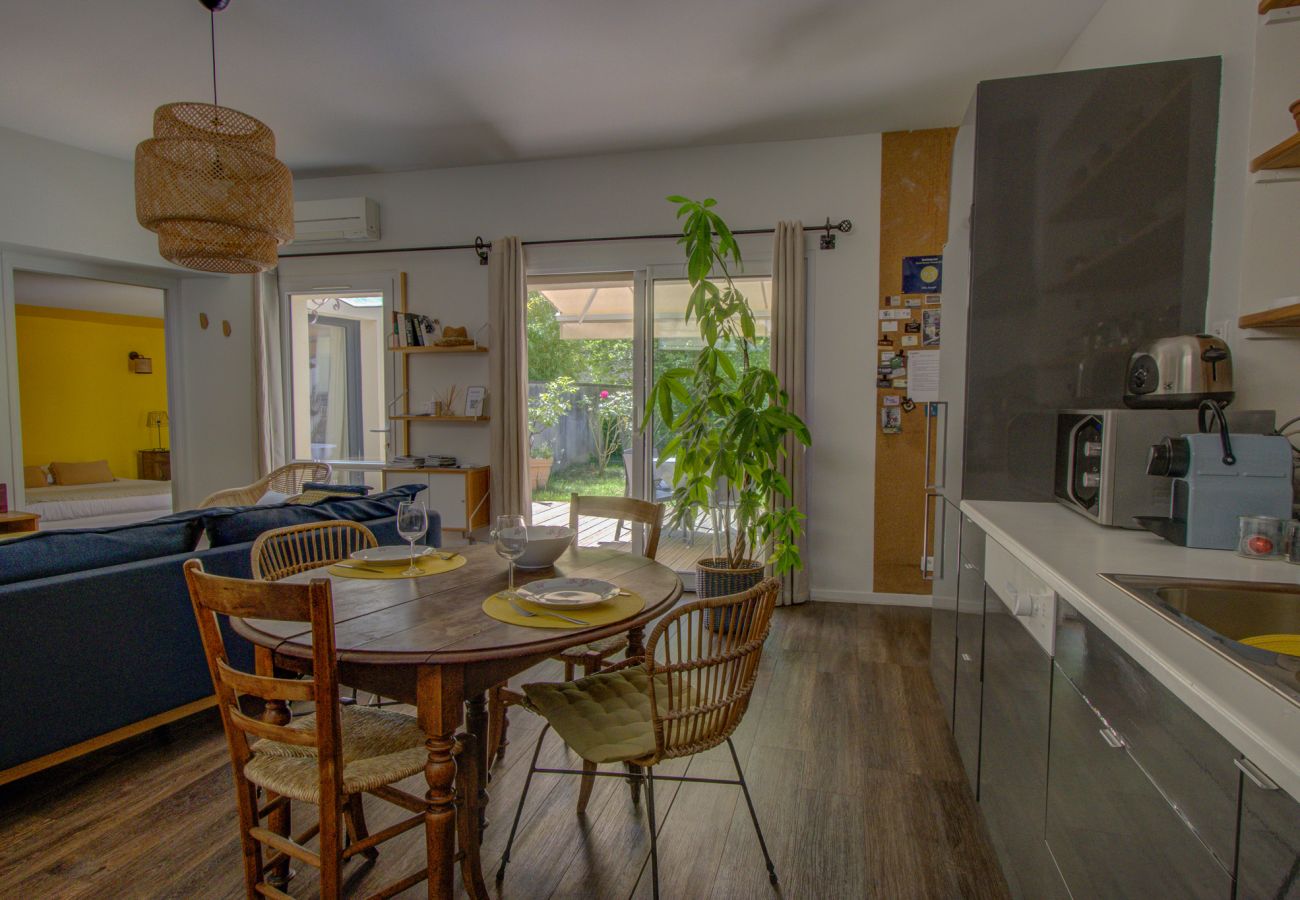 Huis in Saint-Paul-Trois-Châteaux - Huis te huur, privé tuin, Drôme Provençale