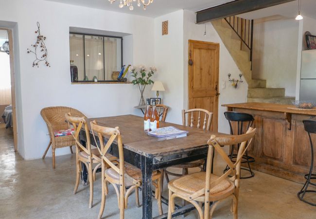 Huis in La Garde-Adhémar - Le Mas des Rochettes, privé zwembad, rustig, La Garde Adhémar Huis in La Garde-Adhémar - Le Mas des Rochettes, privé zwembad, rustig, La Garde Adhémar