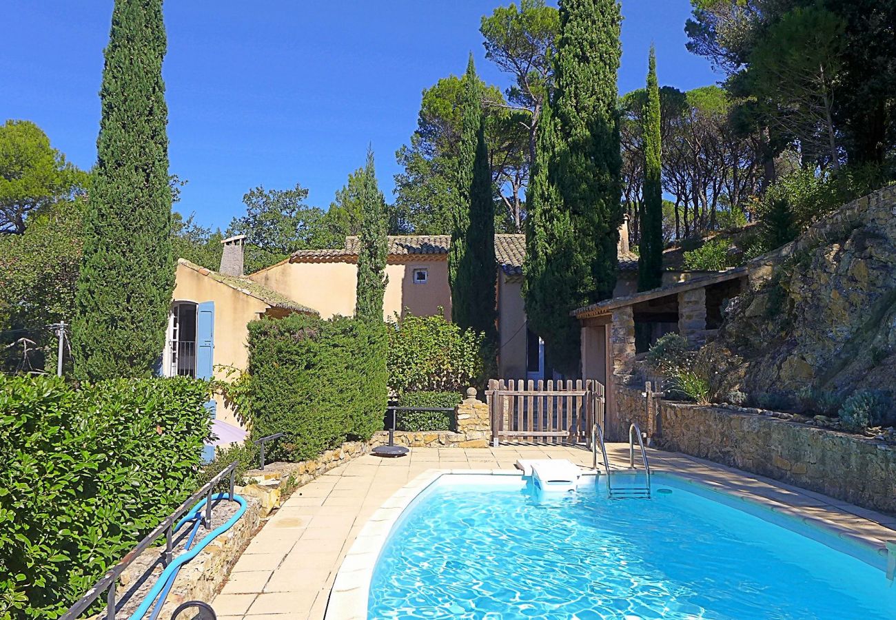 Huis in Rochegude - Le Devès, Vakantiehuis, met zwembad, terrasvormig terrein, met zwembad