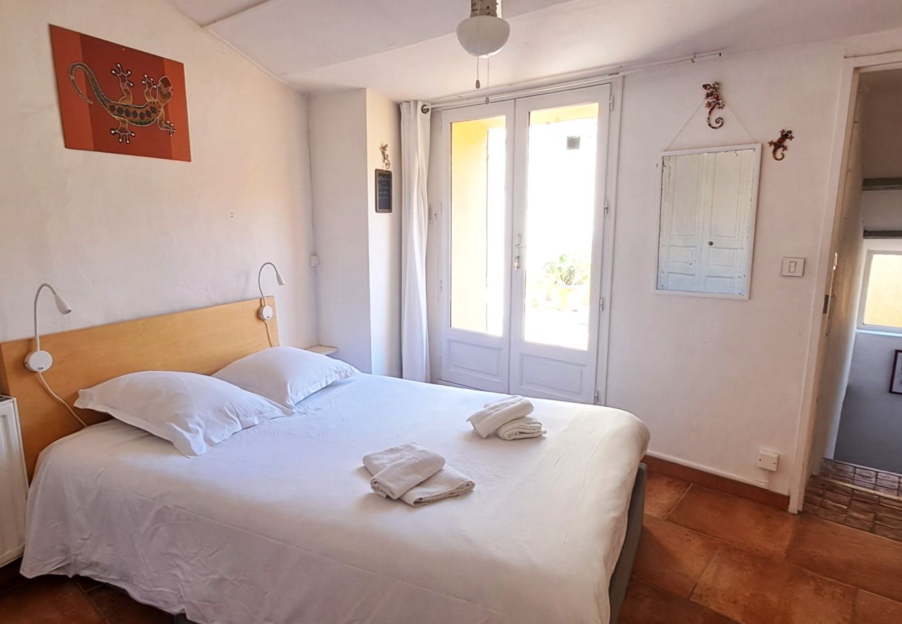 Appartement in Saint-Paul-Trois-Châteaux - Duplex met terras & patio – oud dorp Saint-Paul-Trois-Châteaux