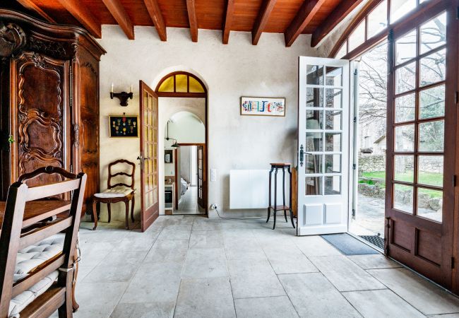 Huis in La Garde-Adhémar - Huis in geklasseerd dorp met tuin en jacuzzi Huis in La Garde-Adhémar - Huis in geklasseerd dorp met tuin en jacuzzi