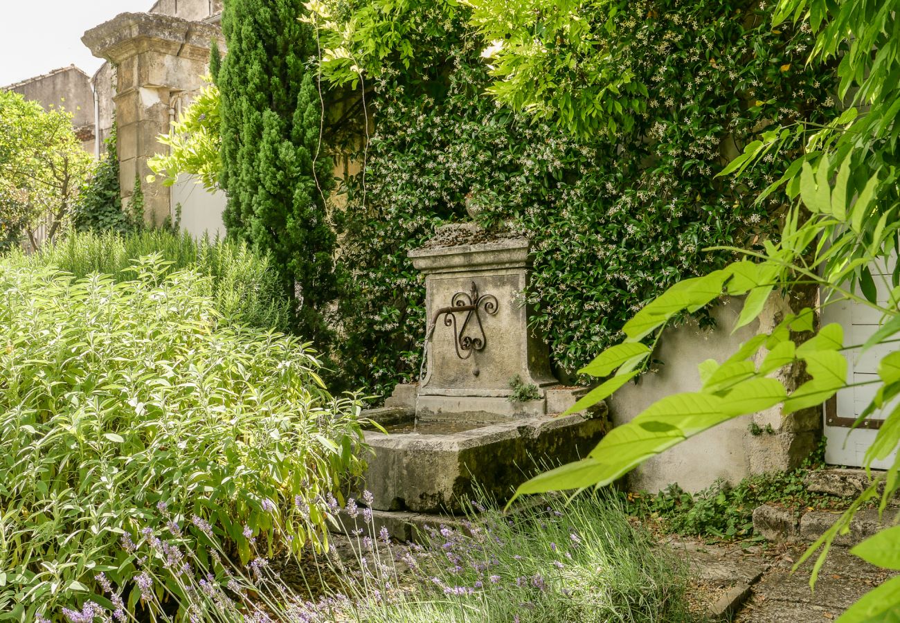 Huis in Rochegude - Dorpshuis, in Rochegude, met privé zwembad, petanqueterrein