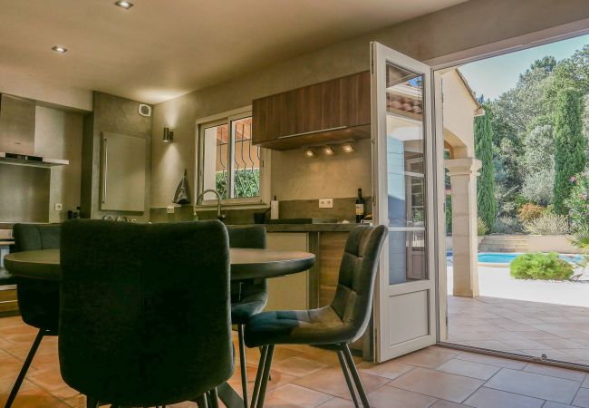 Villa in Bollène - Villa met zwembad en tuin – Bollène, Provence Villa in Bollène - Villa met zwembad en tuin – Bollène, Provence