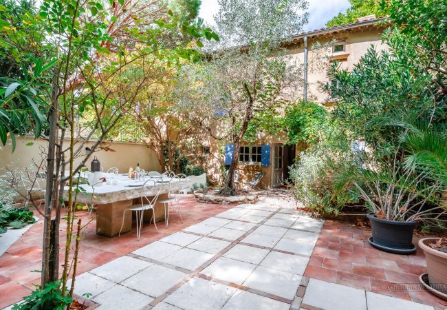 Cottage in Valréas -  Cottage in Valréas -
