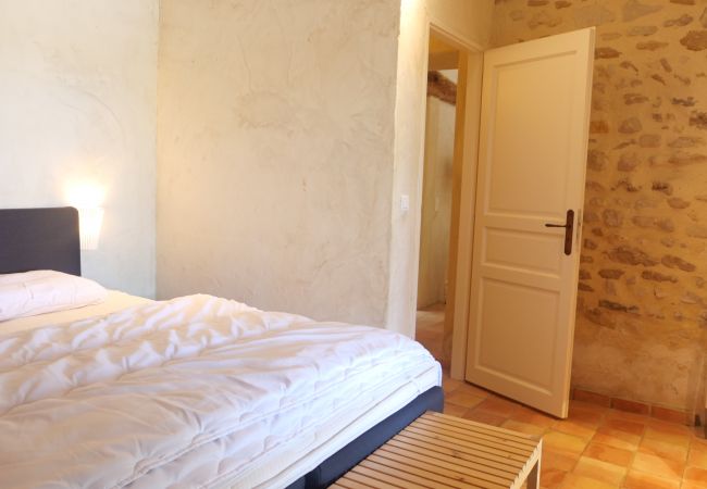 Cottage in Valréas - La Chapelle, gîte met verwarmd zwembad in de Provence Cottage in Valréas - La Chapelle, gîte met verwarmd zwembad in de Provence