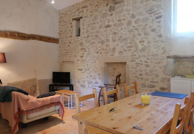 Cottage in Valréas - La Chapelle, gîte met verwarmd zwembad in de Provence Cottage in Valréas - La Chapelle, gîte met verwarmd zwembad in de Provence