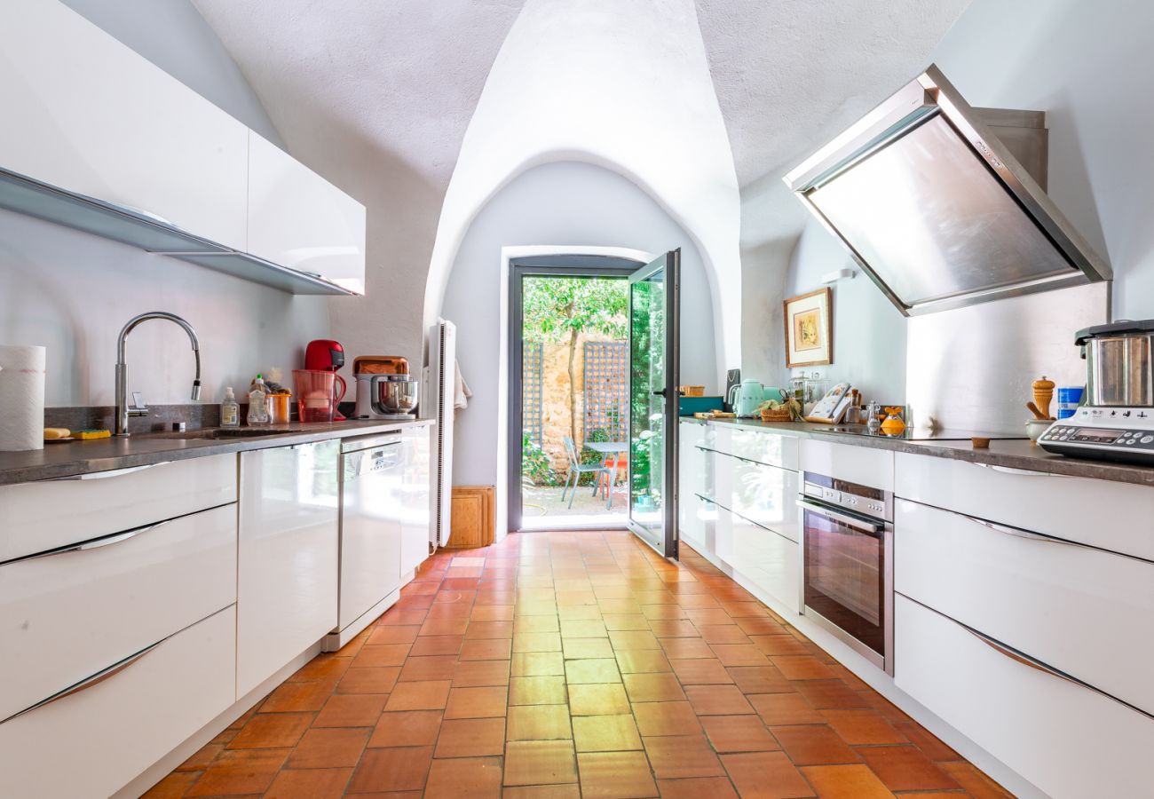 Huis in Suze-la-Rousse - Dorpshuis met Zwembad te Huur – Suze-la-Rousse, Drôme Provençale