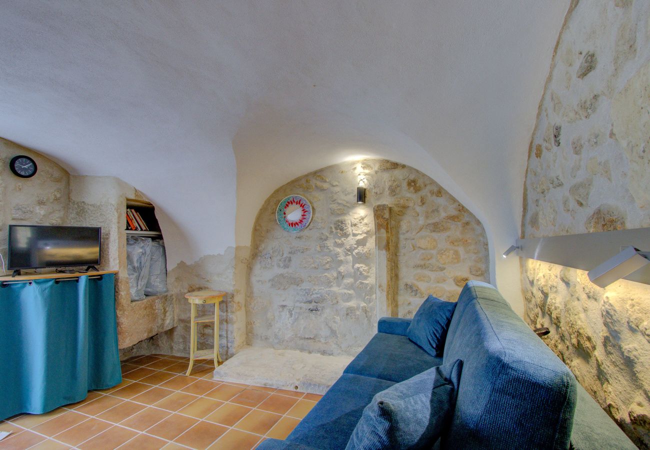 Studio in Saint-Restitut - Le Studio, in het hart van het dorp Saint-Restitut
