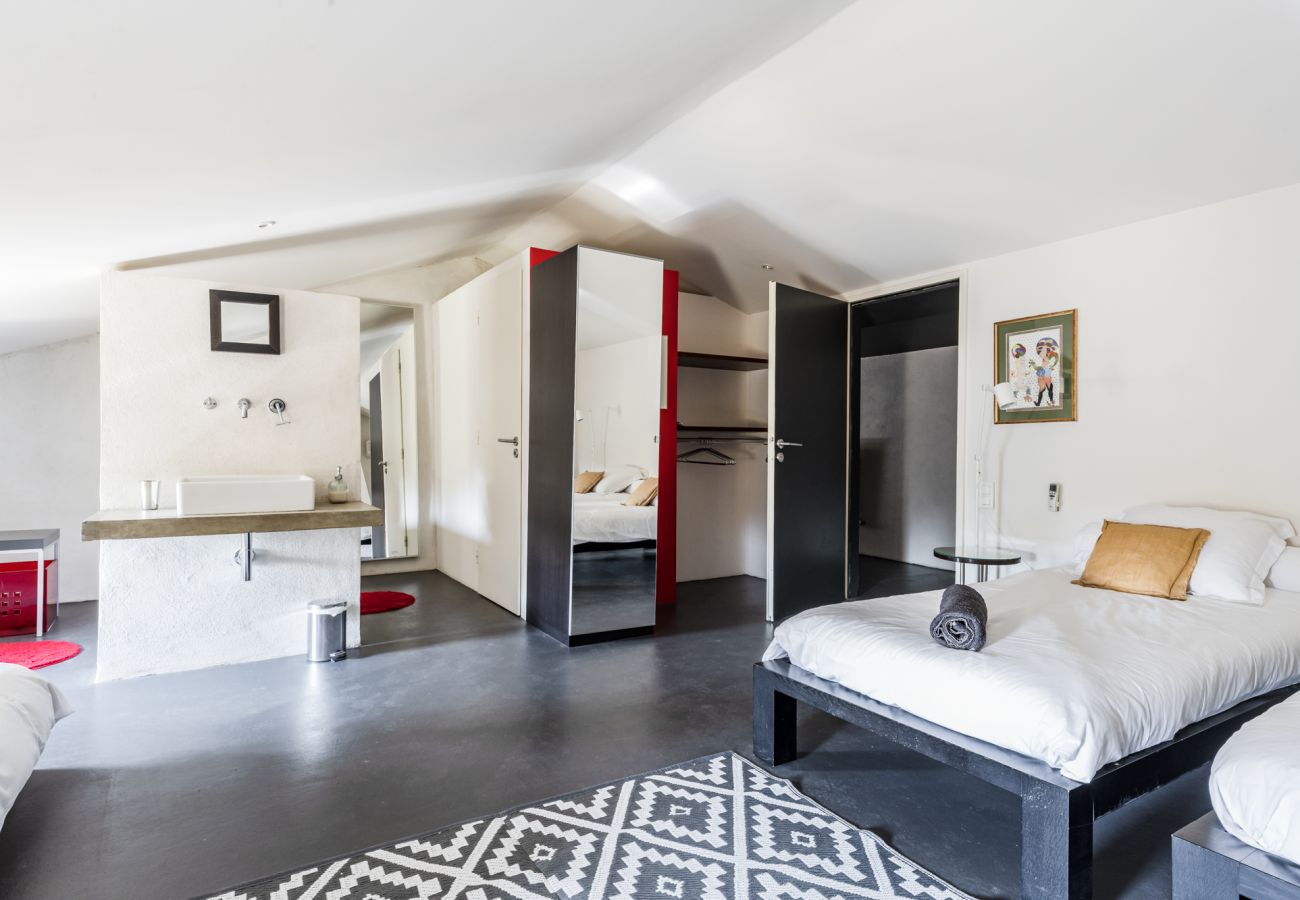 Huis in Tulette - La Mancelone, uitzonderlijke woning te huur, met verwarmd zwembad