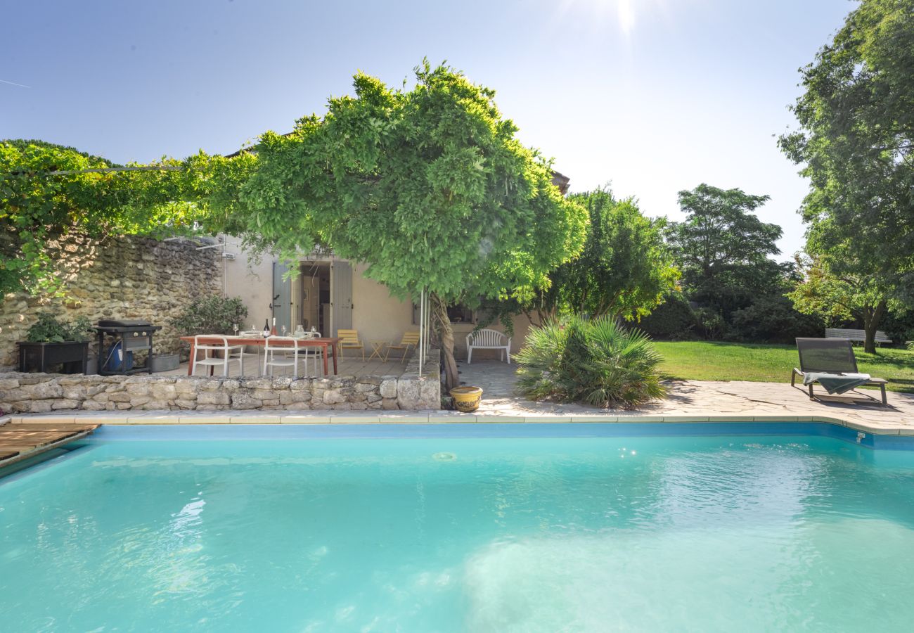 Huis in Grillon - Karaktervol huis met zwembad in het hart van de Provence – Grillon