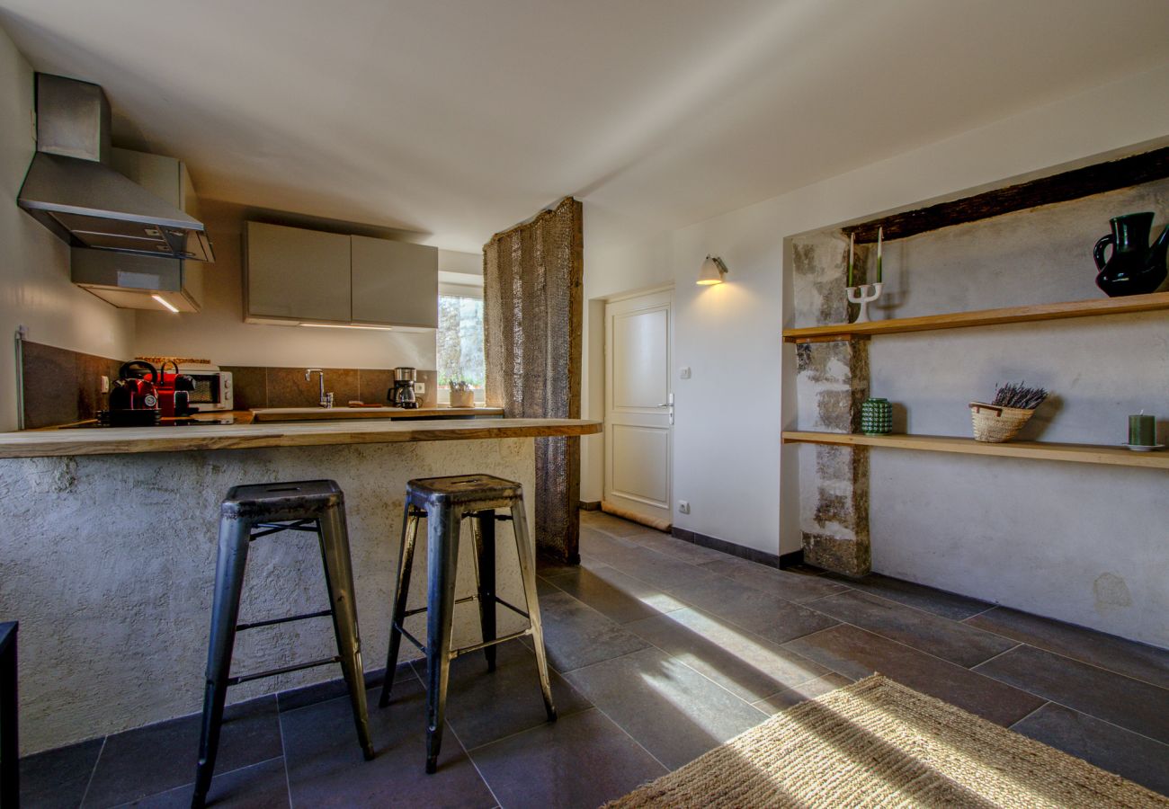 Rijhuis in Grignan - Châteaux-Lavandes, een huis in het hart van Grignan