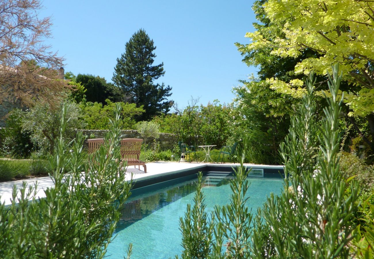 House in Rousset-les-Vignes - Lake house with private pool, in Drôme Provençale