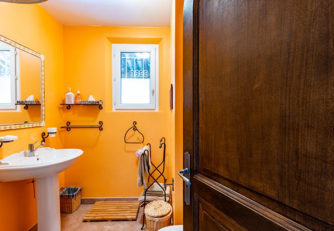 Villa in Clansayes - La Villa des Amoureux, charm in Drôme Provençale, with secured swimming pool Villa in Clansayes - La Villa des Amoureux, charm in Drôme Provençale, with secured swimming pool