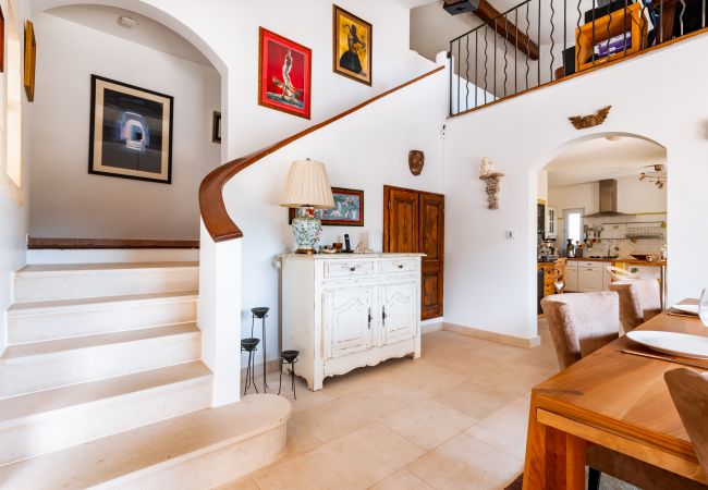 Villa in Clansayes - La Villa des Amoureux, charm in Drôme Provençale, with secured swimming pool Villa in Clansayes - La Villa des Amoureux, charm in Drôme Provençale, with secured swimming pool