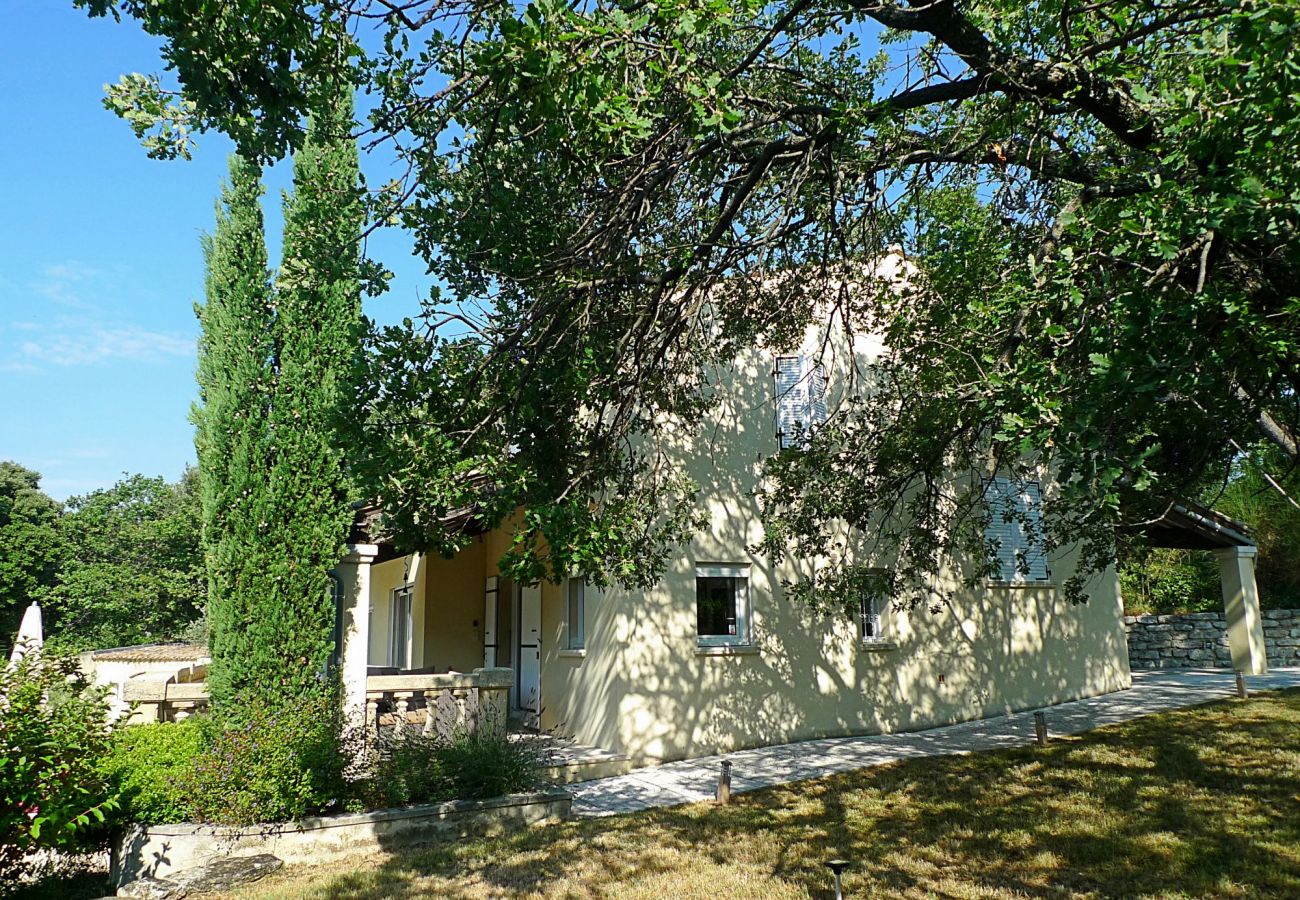 Villa in Clansayes - La Villa des Amoureux, charm in Drôme Provençale, with secured swimming pool