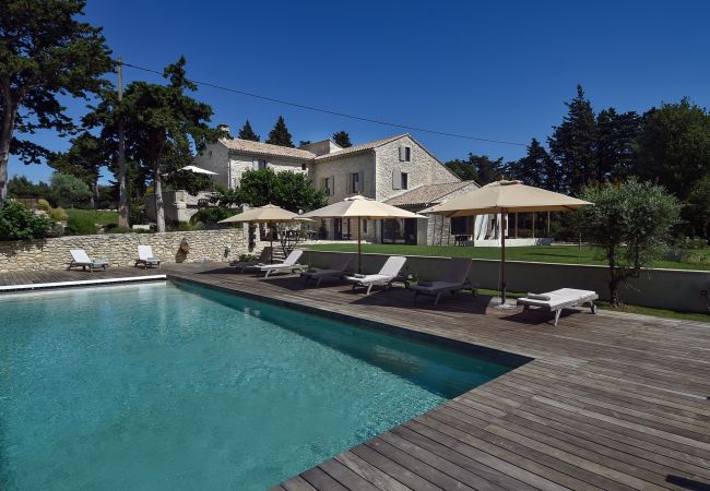 House in Grignan - For rent in Drôme Provençale, an exceptional property