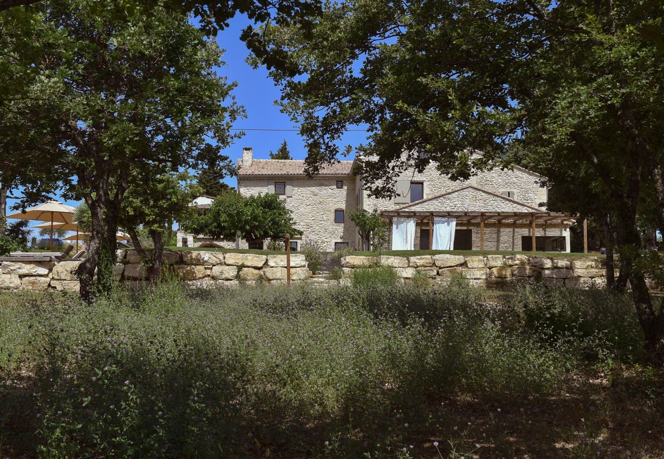House in Grignan - For rent in Drôme Provençale, an exceptional property
