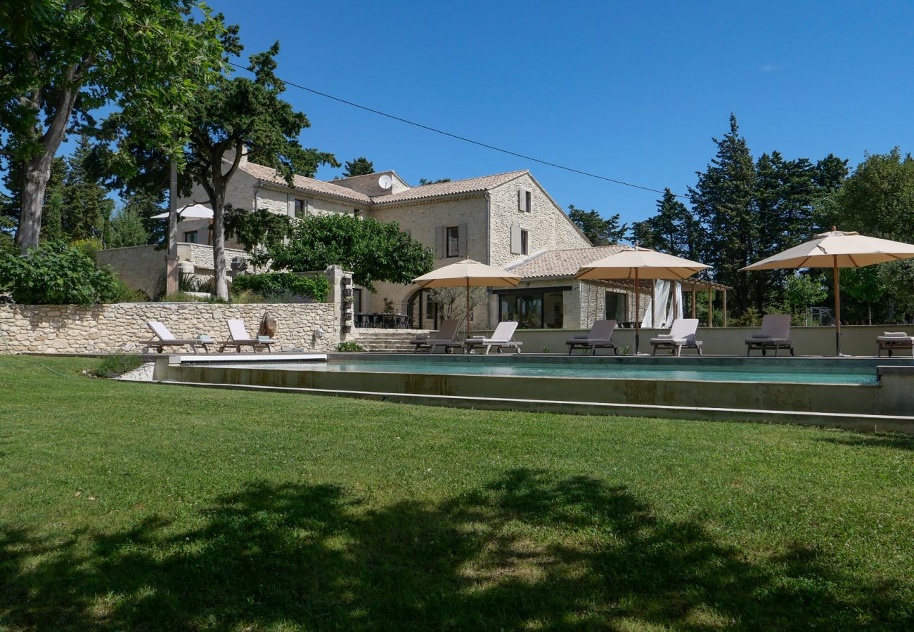 House in Grignan - For rent in Drôme Provençale, an exceptional property