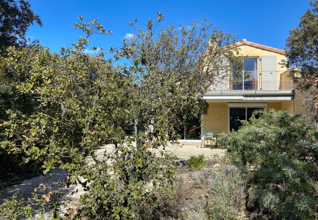 Villa in Saint-Restitut - Air-conditioned villa with pool & garden - Saint-Restitut Villa in Saint-Restitut - Air-conditioned villa with pool & garden - Saint-Restitut