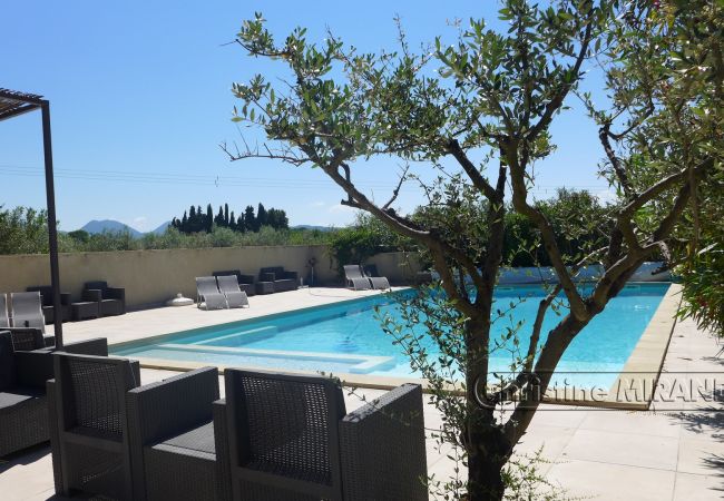 Cottage in Valréas -  Cottage in Valréas -