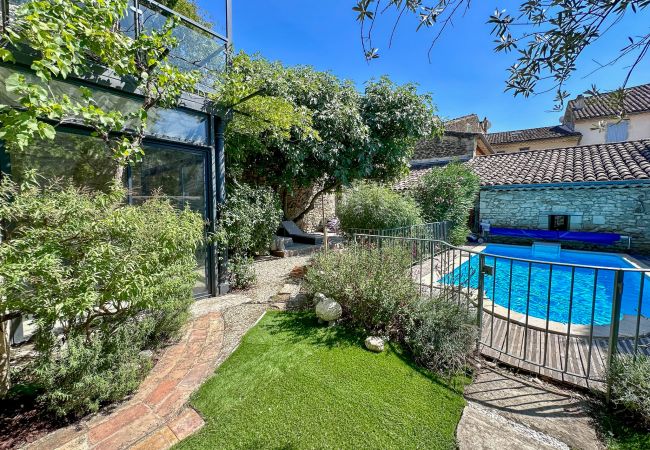  in Grignan - Village house with private pool, Grignan – Drôme Provençale