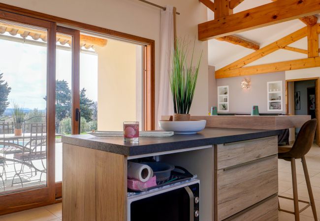 Villa in Colonzelle - The Villa with garden, heated swimming pool & view of the Ventoux - Colonzelle Villa in Colonzelle - The Villa with garden, heated swimming pool & view of the Ventoux - Colonzelle