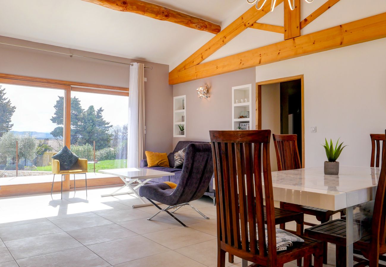 Villa in Colonzelle - The Villa with garden, heated swimming pool & view of the Ventoux - Colonzelle