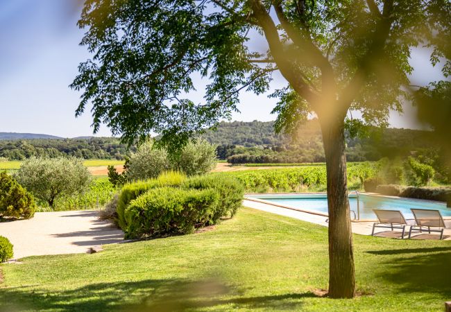 House in Saint-Restitut - les Marcellines, character property with heated swimming pool and views House in Saint-Restitut - les Marcellines, character property with heated swimming pool and views