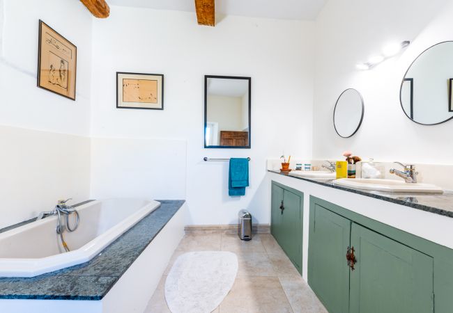 House in Suze-la-Rousse - Village House with Pool for Rent – Suze-la-Rousse, Drôme Provençale House in Suze-la-Rousse - Village House with Pool for Rent – Suze-la-Rousse, Drôme Provençale