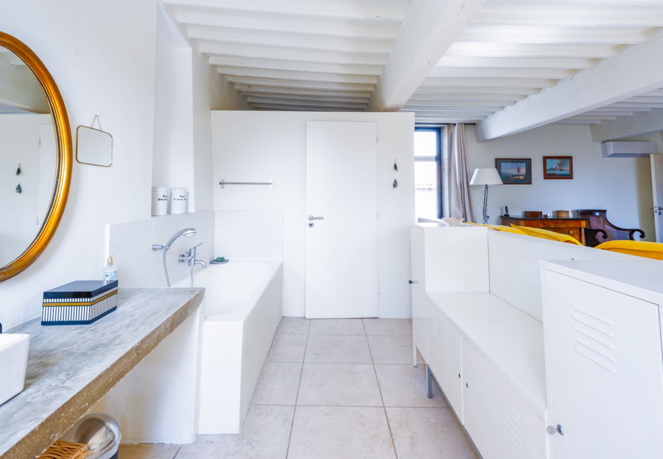 House in Tulette - La Mancelone, exceptional property to rent, with heated swimming pool