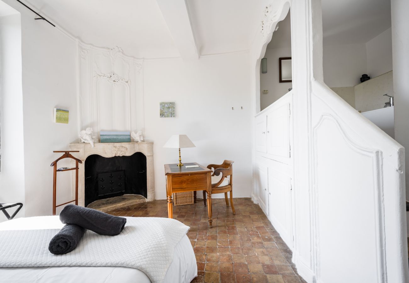 House in Tulette - La Mancelone, exceptional property to rent, with heated swimming pool