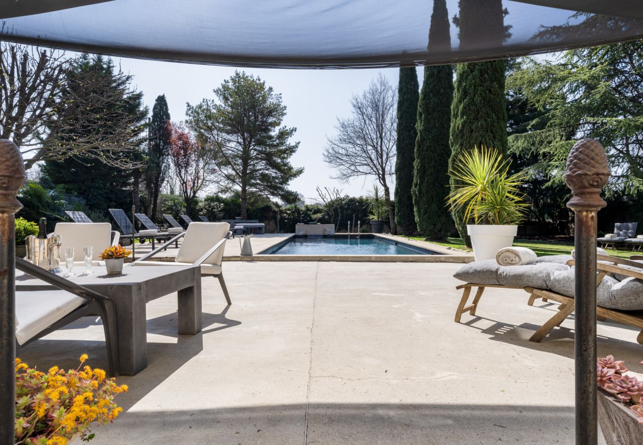 House in Tulette - La Mancelone, exceptional property to rent, with heated swimming pool