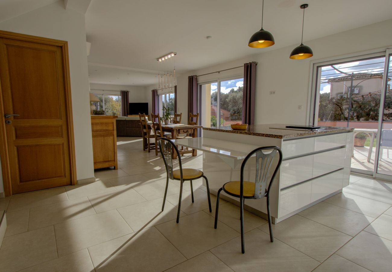 Villa in Saint-Restitut - Air-conditioned villa with private pool – Wheelchair accessible – Drôme Provençale