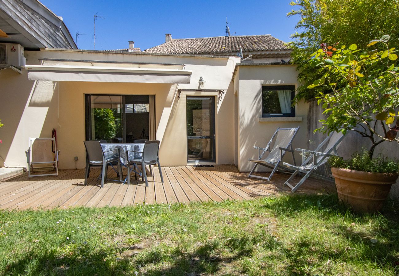 Maison à Saint-Paul-Trois-Châteaux - Maison à louer, jardin privé, Drôme Provençale